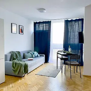 halby-apartment-chodna-15.warsawhotelspoland.com/